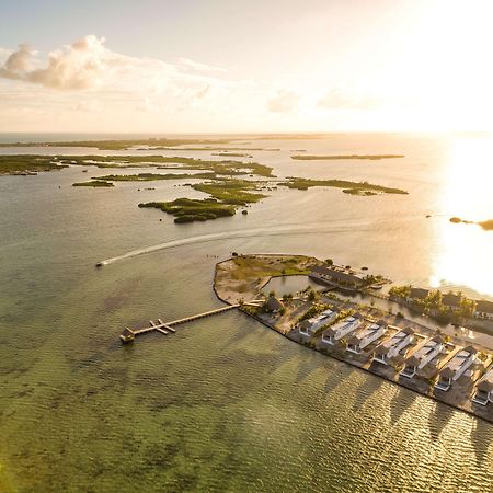 Turtle Island Resort 圣佩德罗 外观 照片