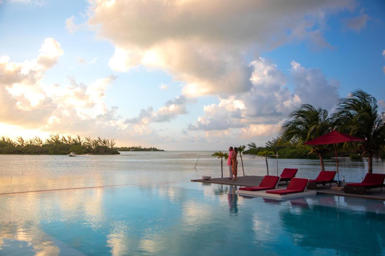 Turtle Island Resort 圣佩德罗 外观 照片