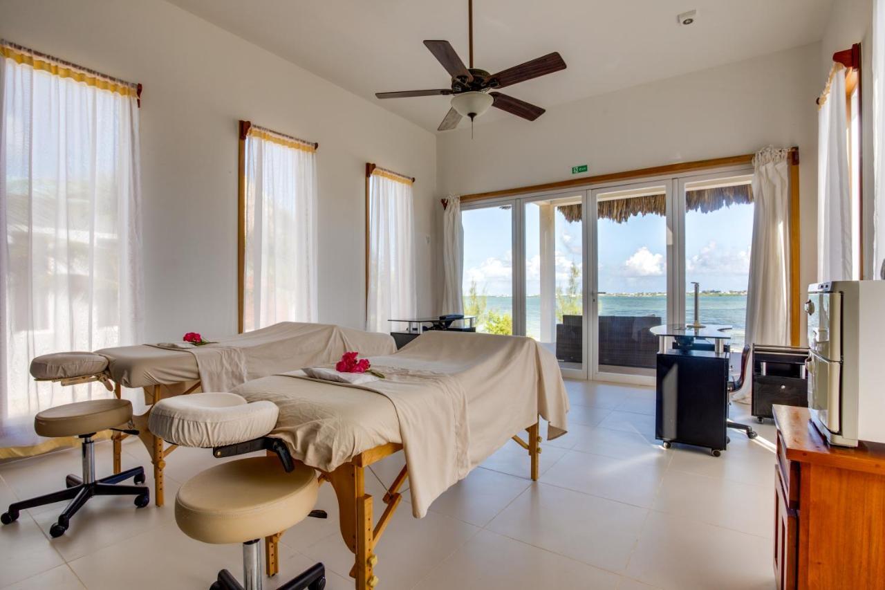Turtle Island Resort 圣佩德罗 外观 照片