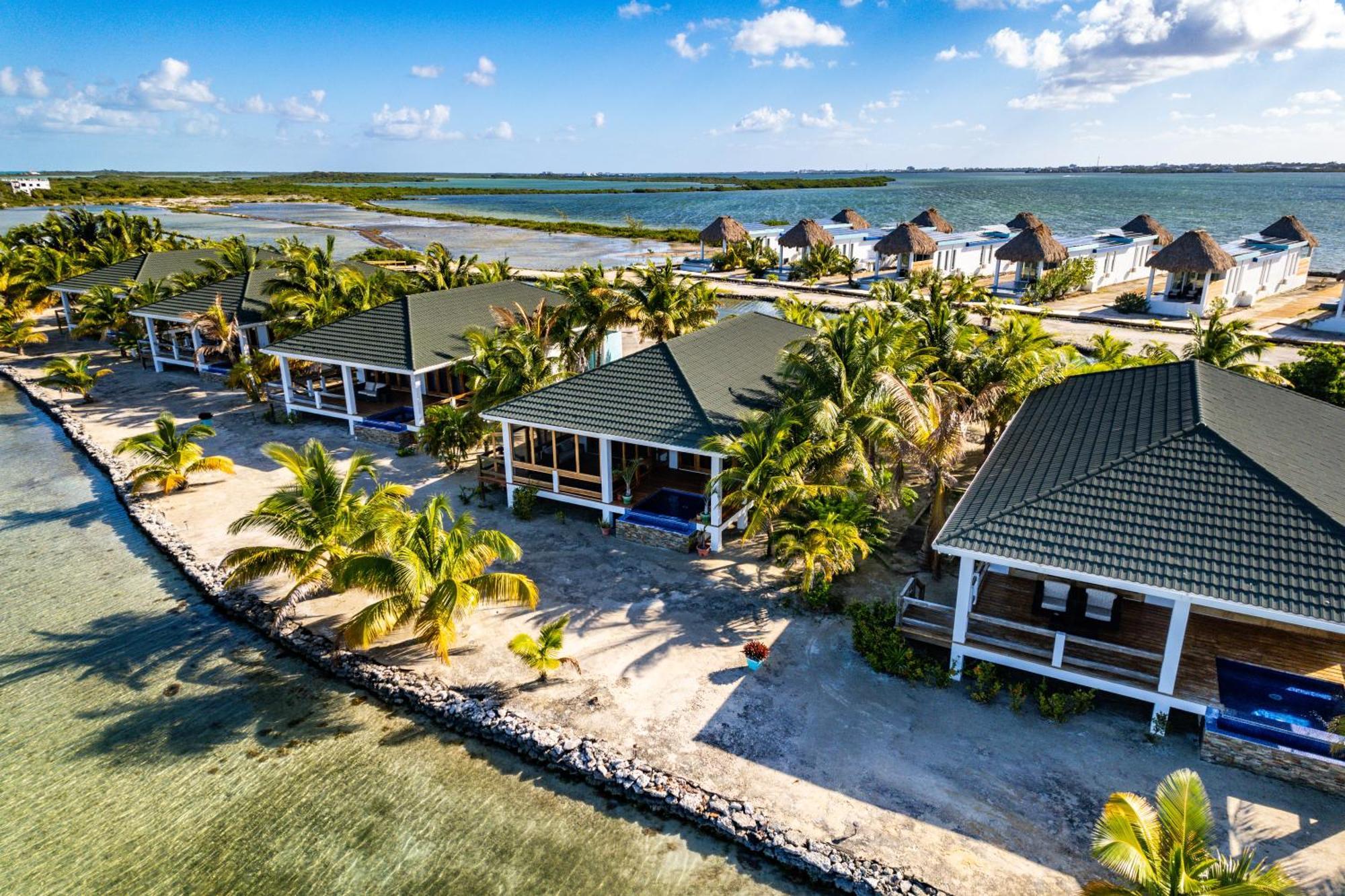 Turtle Island Resort 圣佩德罗 外观 照片