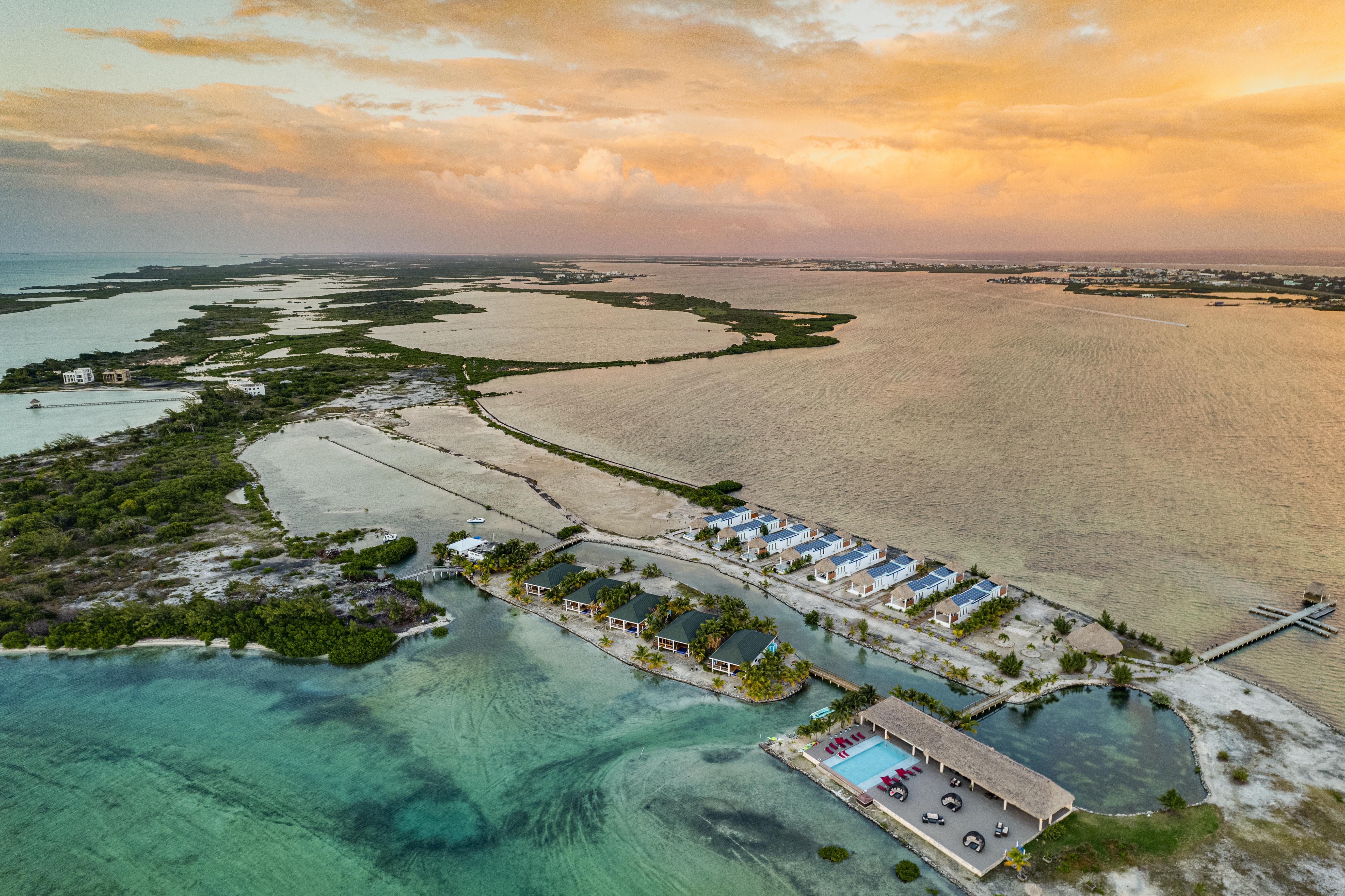 Turtle Island Resort 圣佩德罗 外观 照片