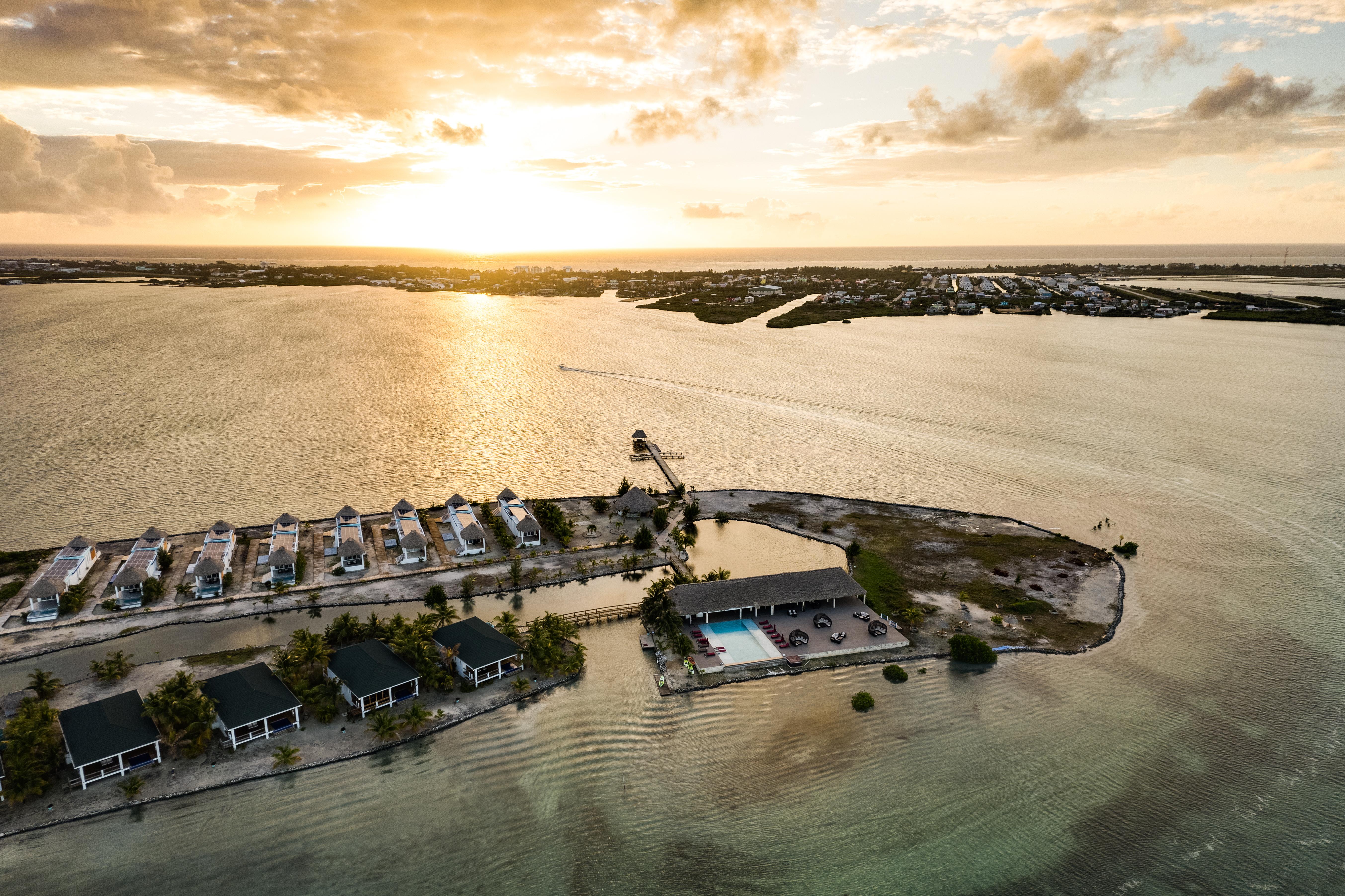 Turtle Island Resort 圣佩德罗 外观 照片
