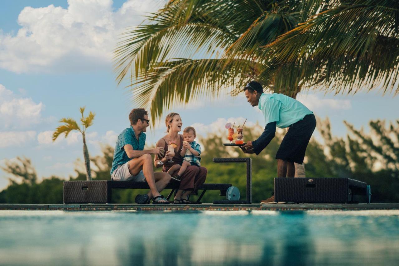Turtle Island Resort 圣佩德罗 外观 照片